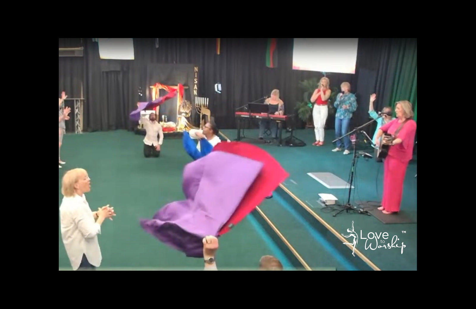 Passover Worship: The mercy seat on the Ark of Covenant